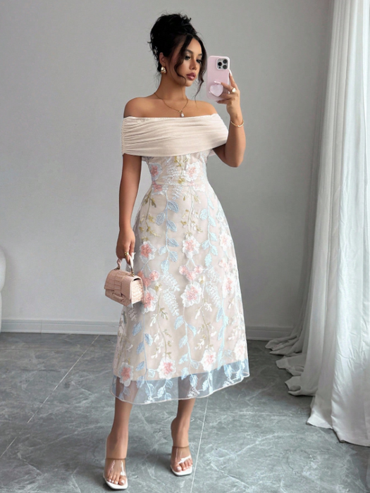 Women Mesh Panel Embroidery Off-Shoulder Ruffle Cutout Dress