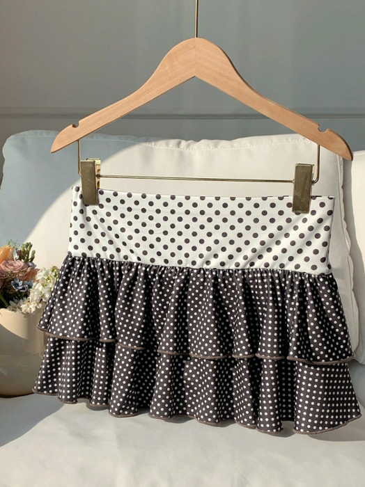 Solid Color Ruffle Hem Casual Short Skirt
